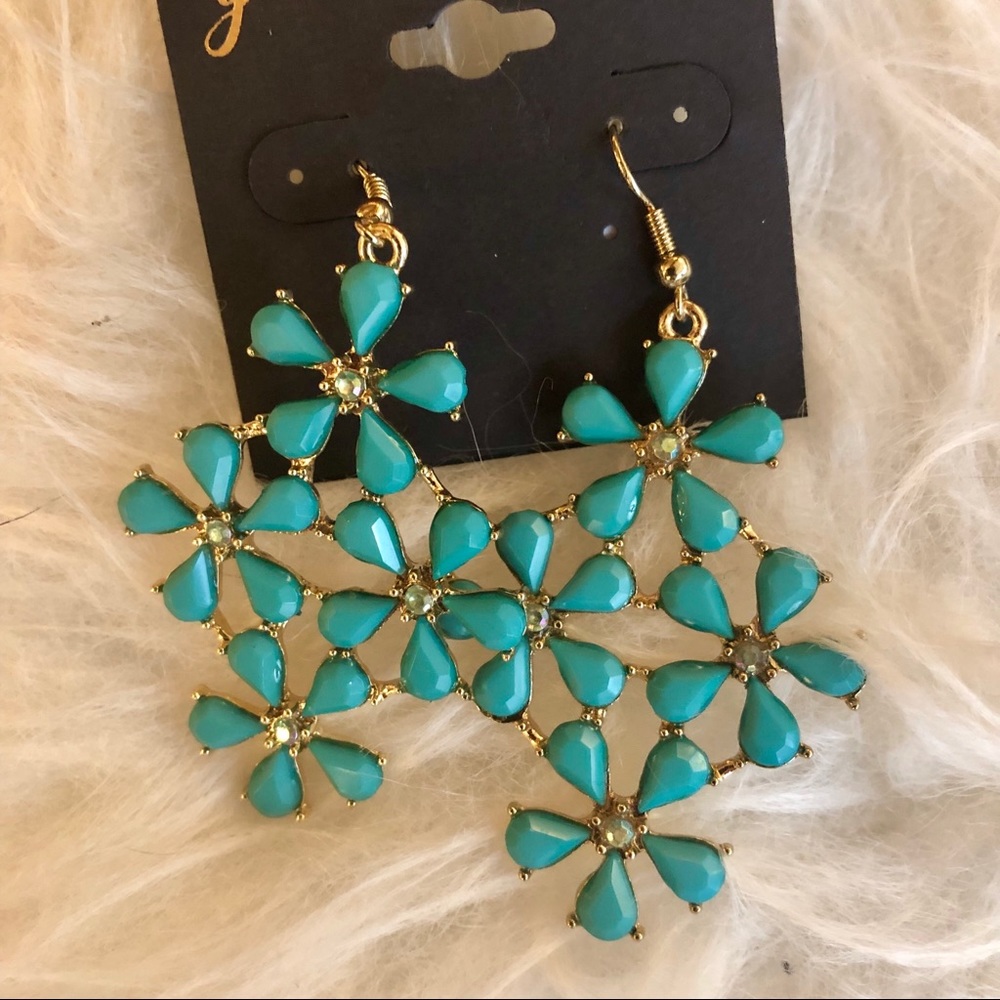 NWT! Blue & gold floral beaded drop earrings